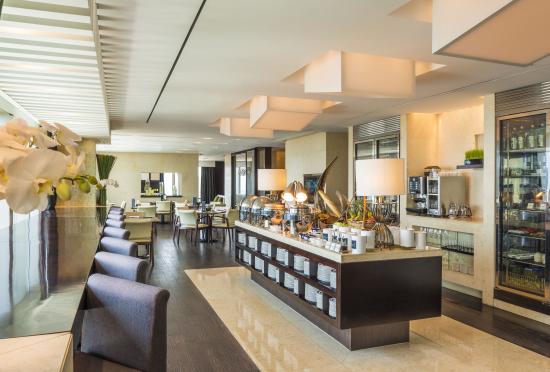 Phòng Club InterContinental | InterContinental Saigon | Luxury Hotel &  Serviced Apartments
